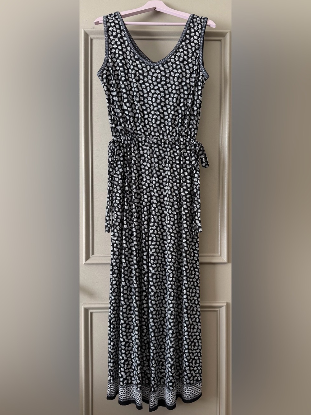 Max Studio Monochrome Floral jumpsuit